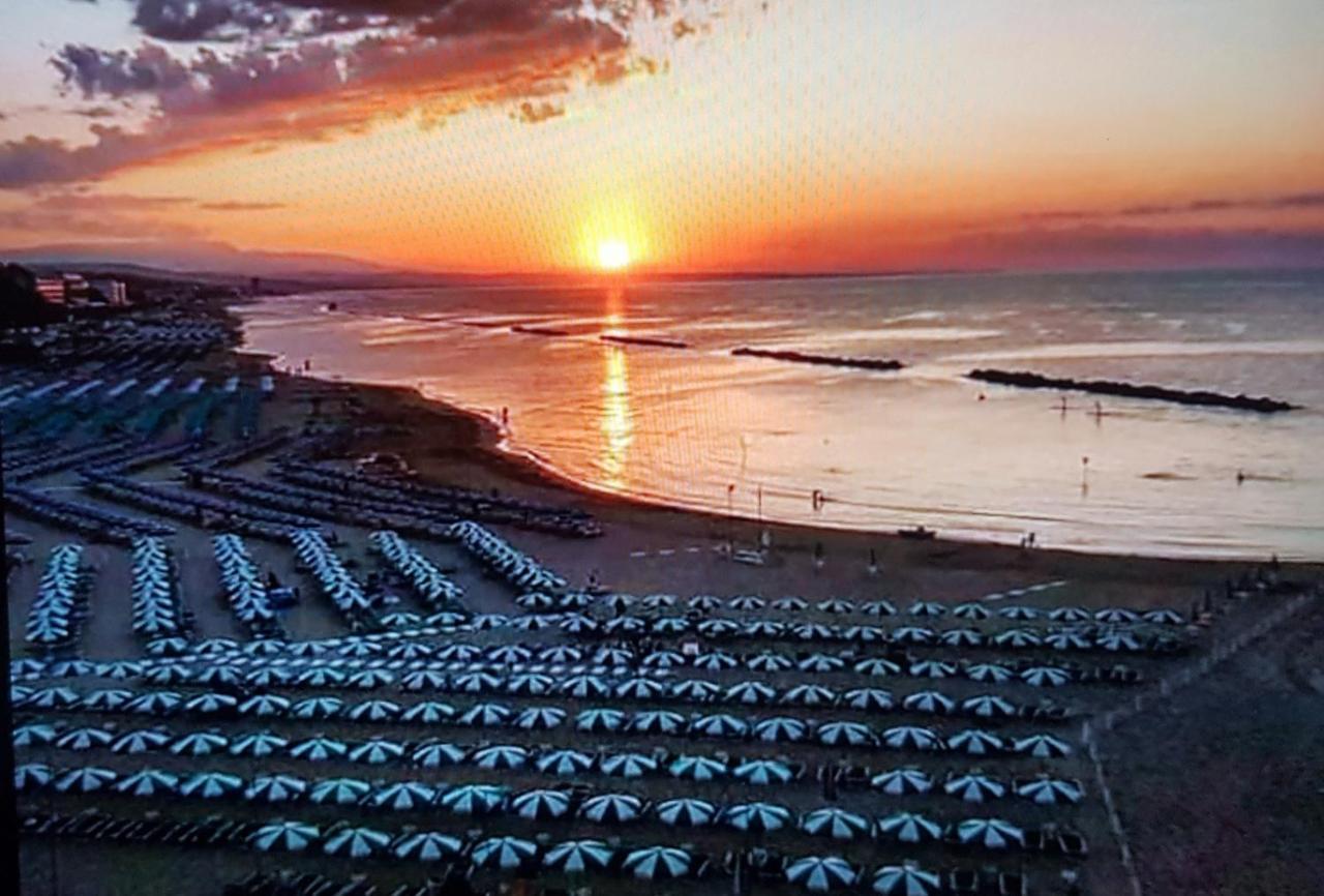 Dimora Brezza Di Mare Apartment Termoli Luaran gambar